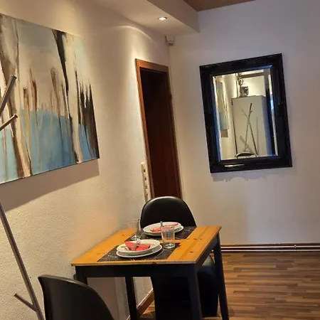 Berg Messe 1, W-lan, Homeoffice アパート ベルギッシュ・グラートバッハ