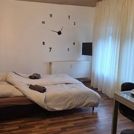 Berg Messe 1, W-lan, Homeoffice アパート ベルギッシュ・グラートバッハ