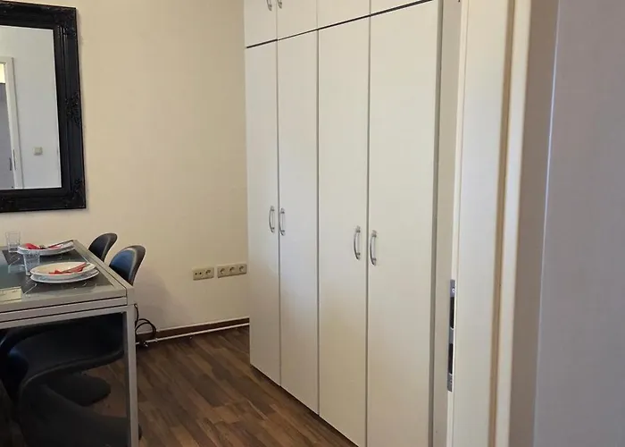 Berg Messe 1, W-lan, Homeoffice * Μπέργκις Γκλάντμπαχ